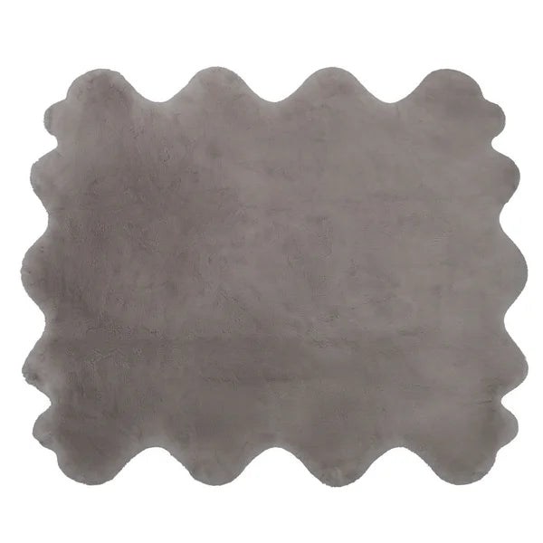 Mon Château Octo Faux Fur Rug