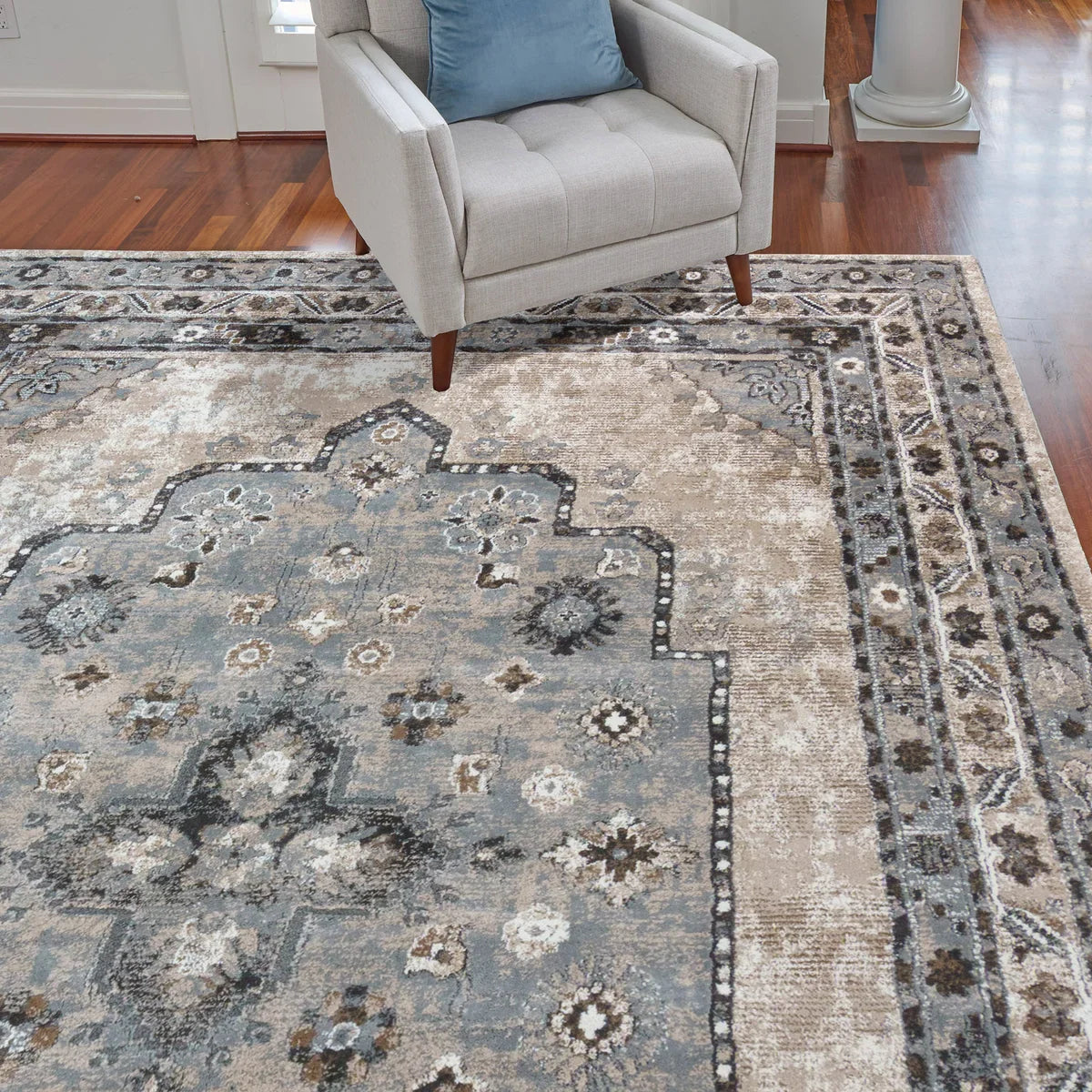 Gertmenian Roma Collection Tandes Indoor Area Rug