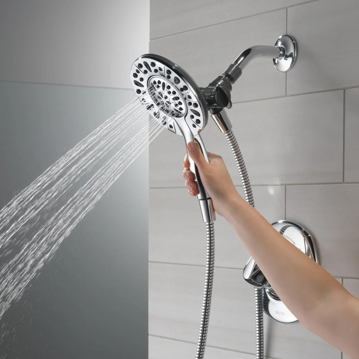 Delta Larkin Tub and Shower Faucet
