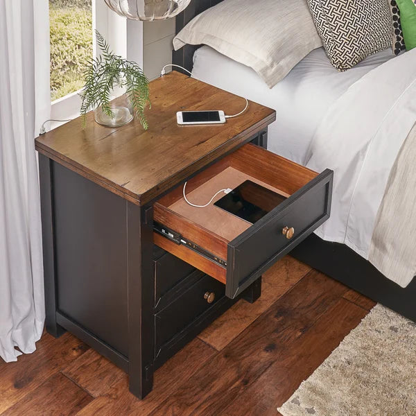 Alessia Contemporary 6-piece Queen Bedroom Set