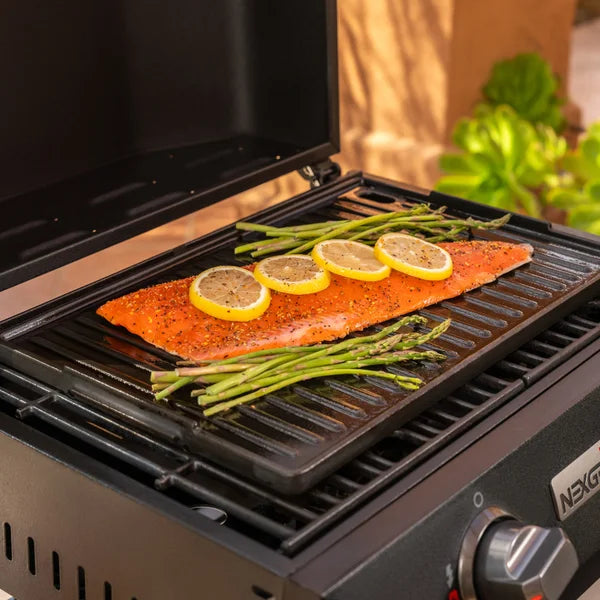 Nexgrill X4 Fortress 4-in-1 Grill and Pizza Oven with Griddle and Sear Plate includes Cover
