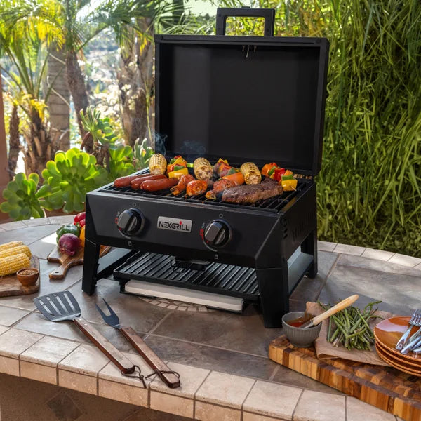 Nexgrill X4 Fortress 4-in-1 Grill and Pizza Oven with Griddle and Sear Plate includes Cover