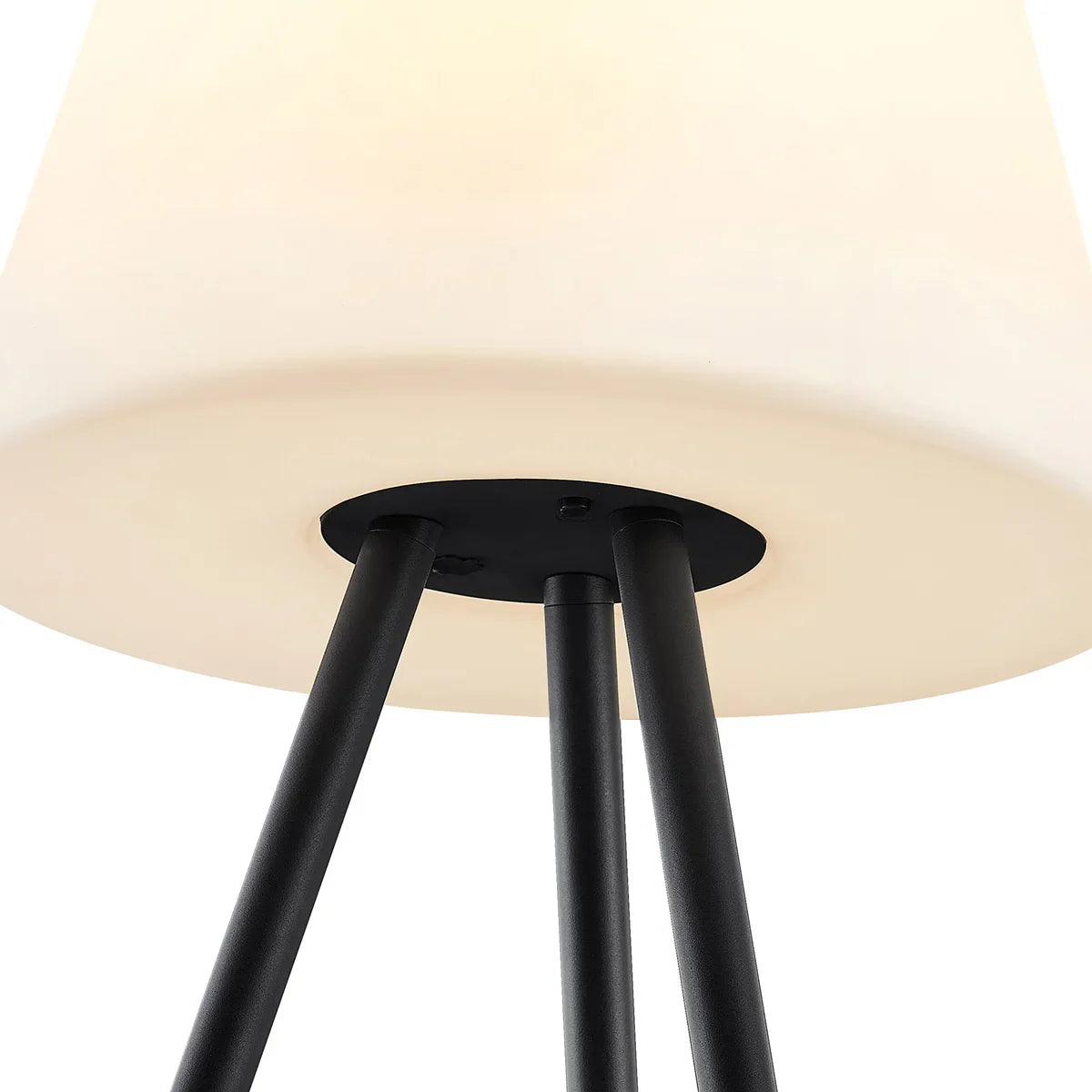OVE Miami Solar Outdoor LED-integrated Floor Lamp