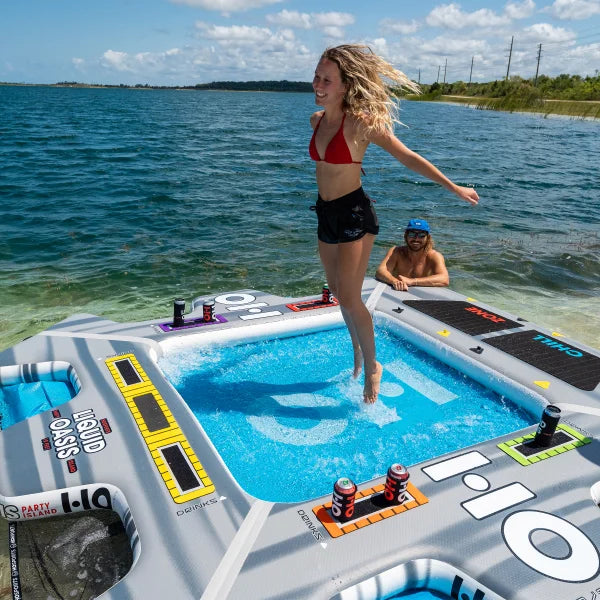 HO Sports Liquid Oasis Party Island, 10 x 10