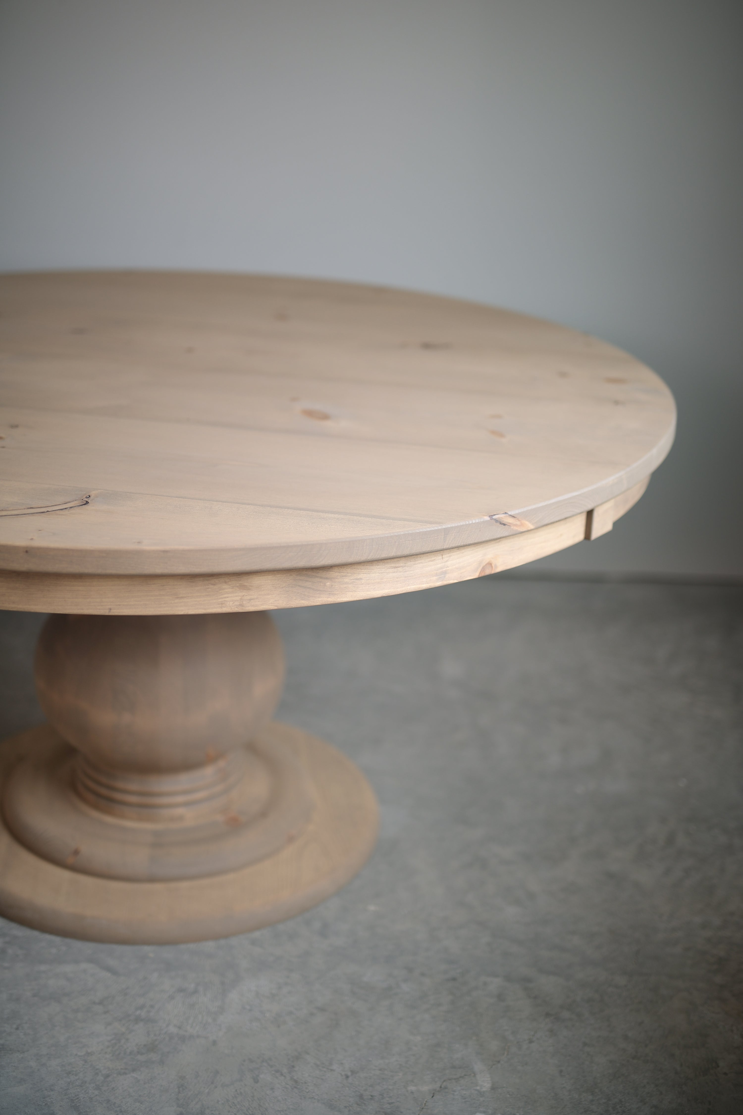 Audrey Round Dining Table