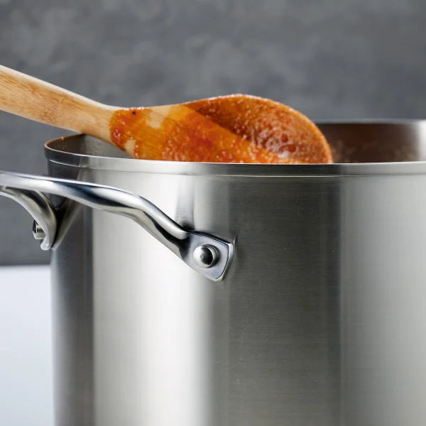 KitchenAid 3-ply Base Stainless Steel Stockpot, 7.6 L (8 qt.)