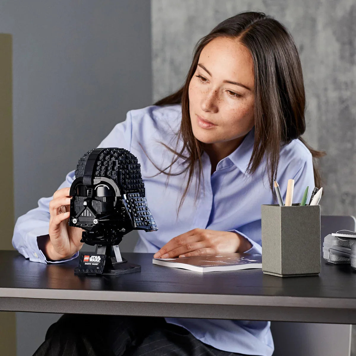 LEGO Star Wars Darth Vader Helmet