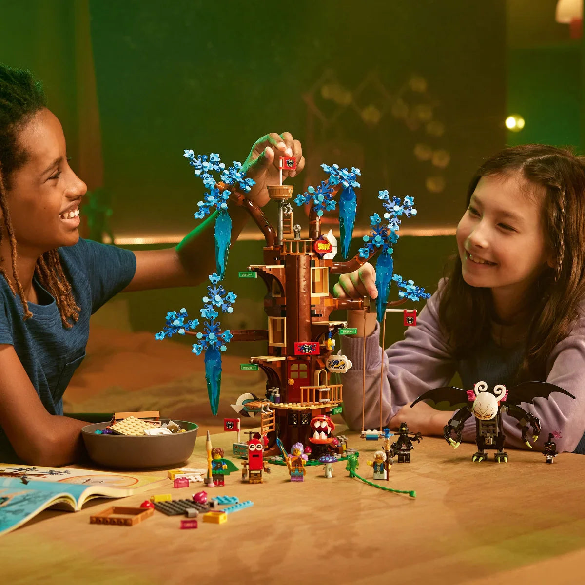LEGO DREAMZzz Fantastical Tree House