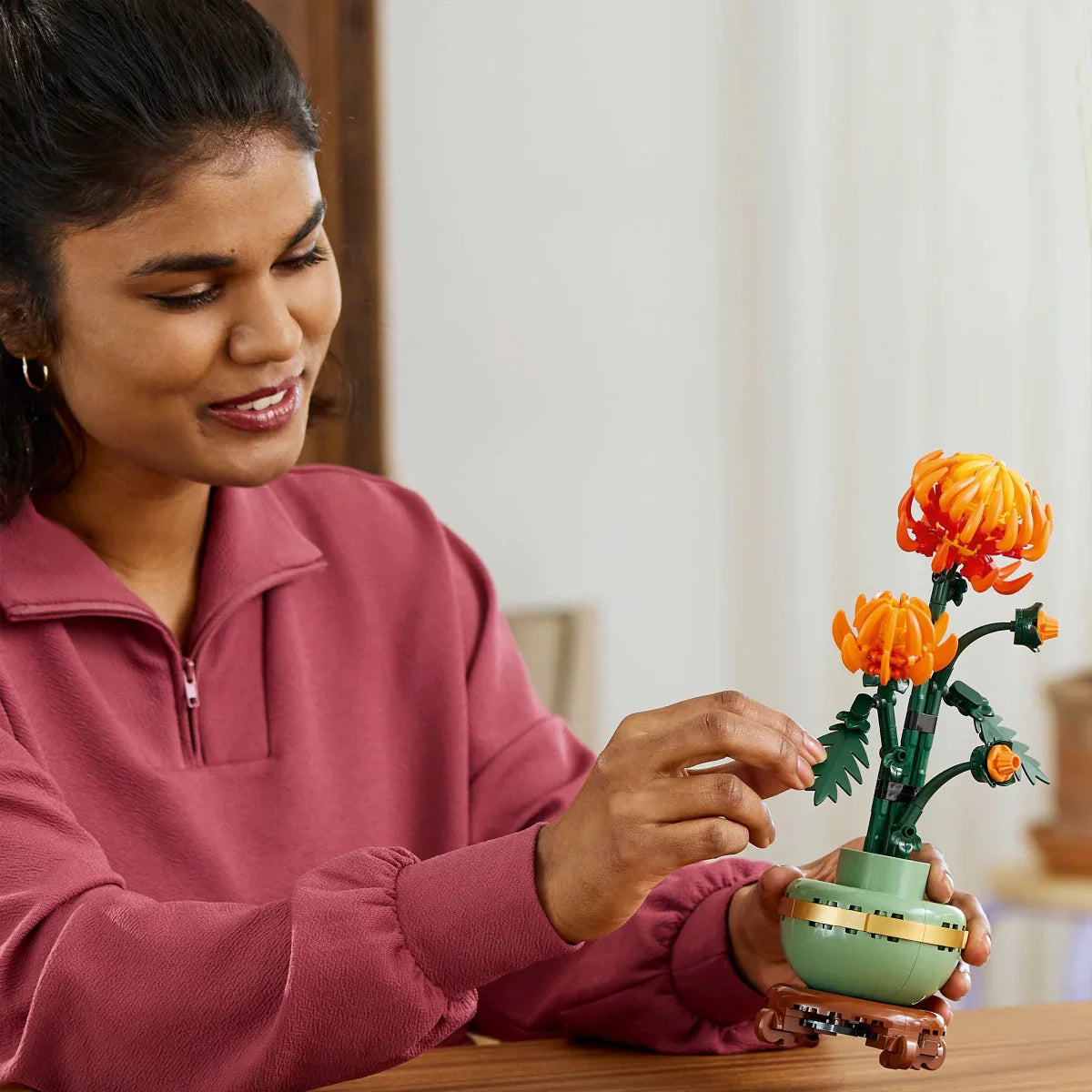 LEGO Icons Chrysanthemum Flower Décor Building Set for Home Décor