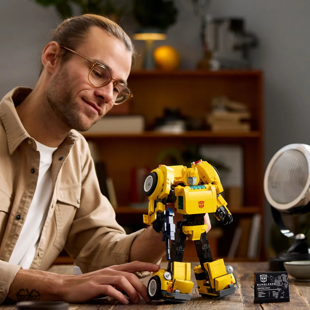 LEGO Icons Transformers Bumblebee Set