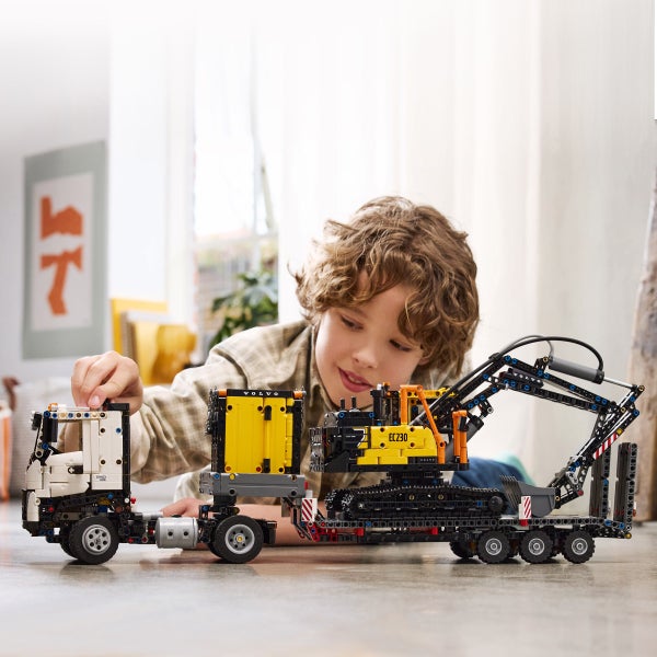 LEGO Technic Volvo FMX Truck & EC230 Electric Excavator