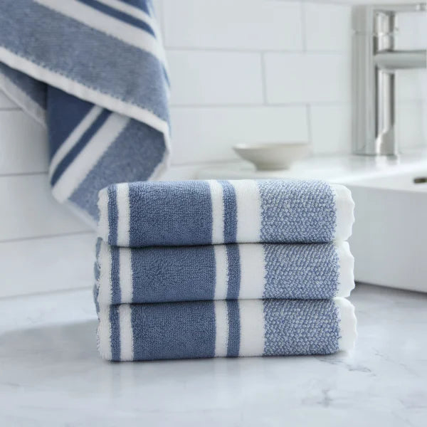 Roots Home Hand Towels. 4-pack