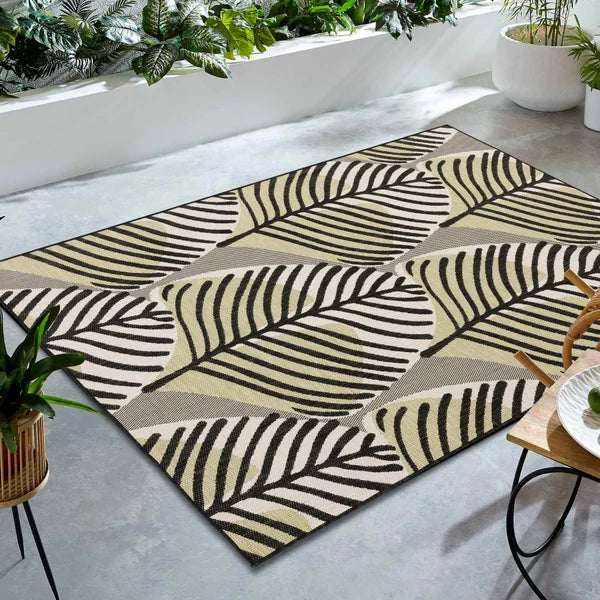 Viana Carnival Collection Leaf Indoor/Outdoor Area Rug