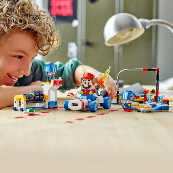 LEGO Super Mario: Mario Kart Toad's Garage