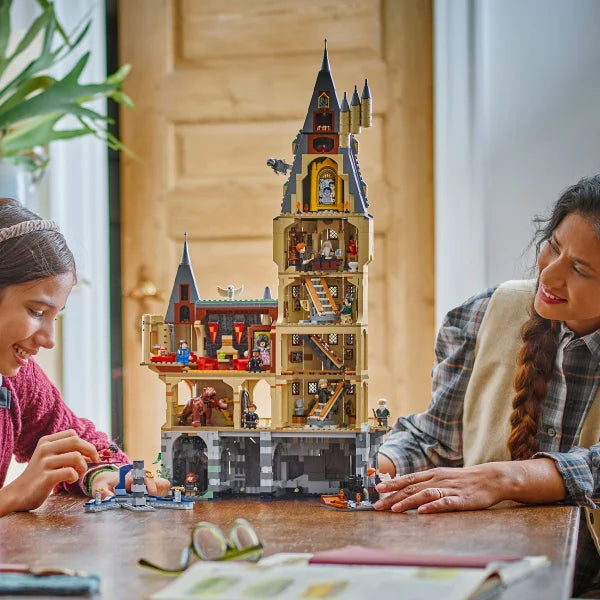 LEGO Harry Potter Hogwarts Castle: The Main Tower 76454 with Bonus LEGO Harry Potter Buckbeak the Hippogriff 76427