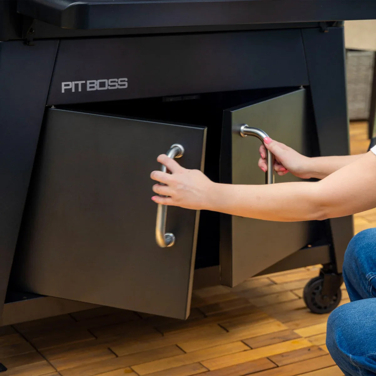 Pit Boss 1600 Heritage Pellet Grill with Cover