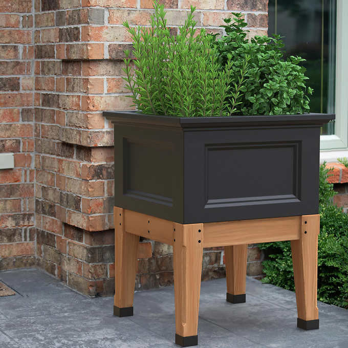 Fairfield 24in Square Elevated Garden Bed