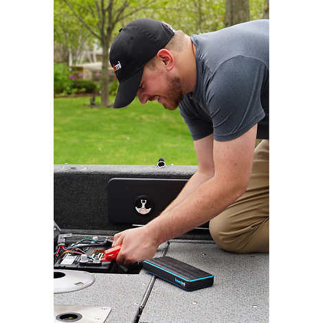 Boostmi Splash Portable Jump Starter and Personal Power Supply