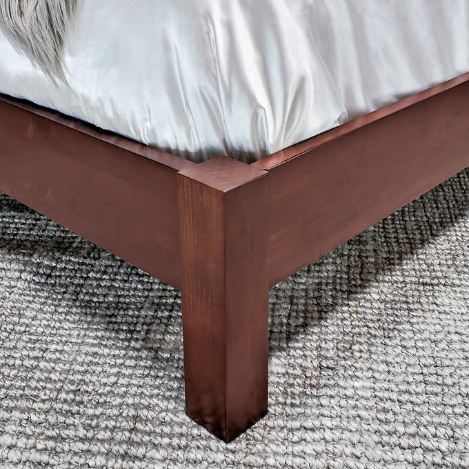 Pacifica Modern King Bed
