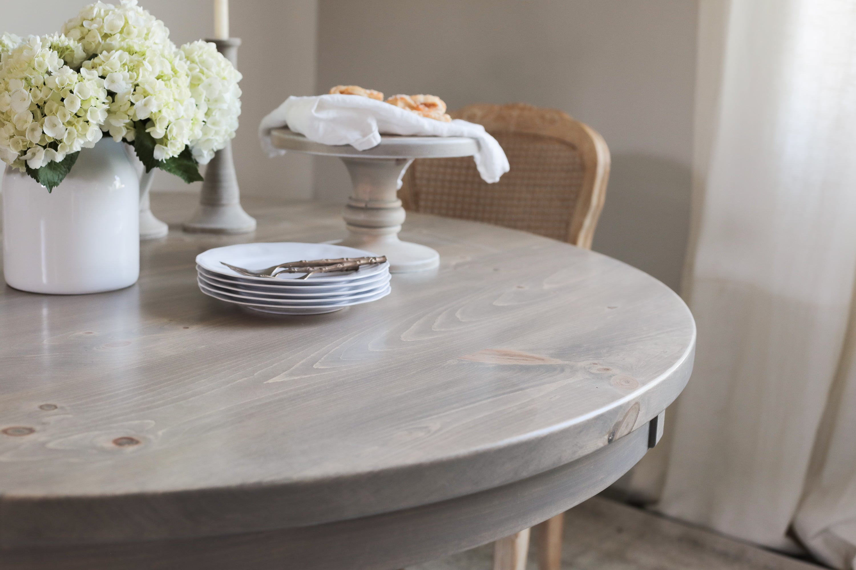 Audrey Round Dining Table